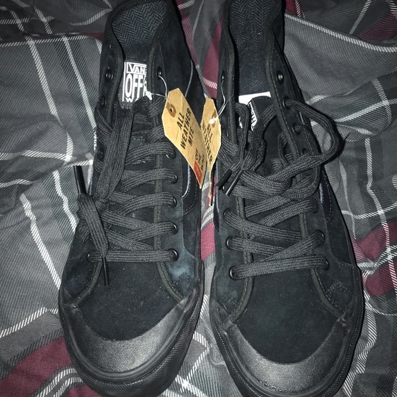 Vans - Picture 7 of 8